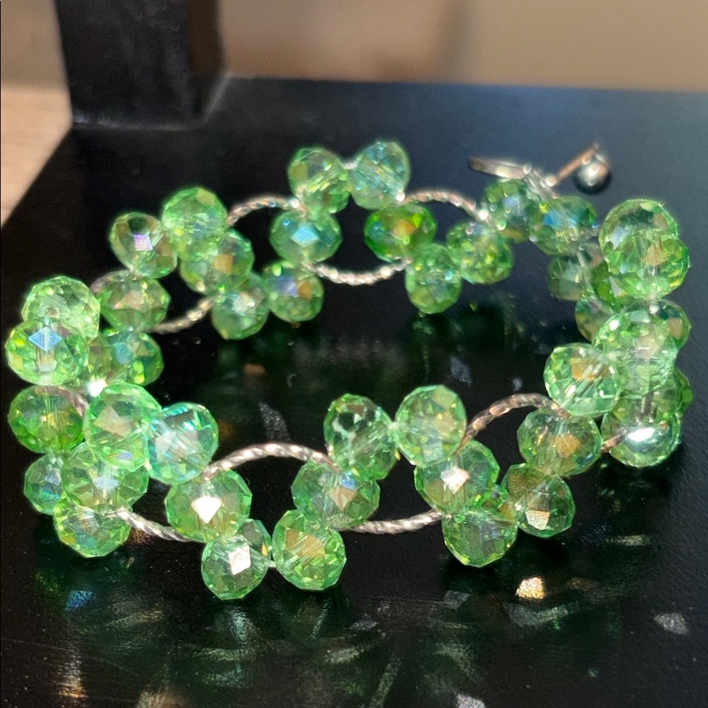 Vintage borealis crystal Green Beaded Bracelet